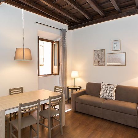 Rental In Rome Pelliccia Exterior foto